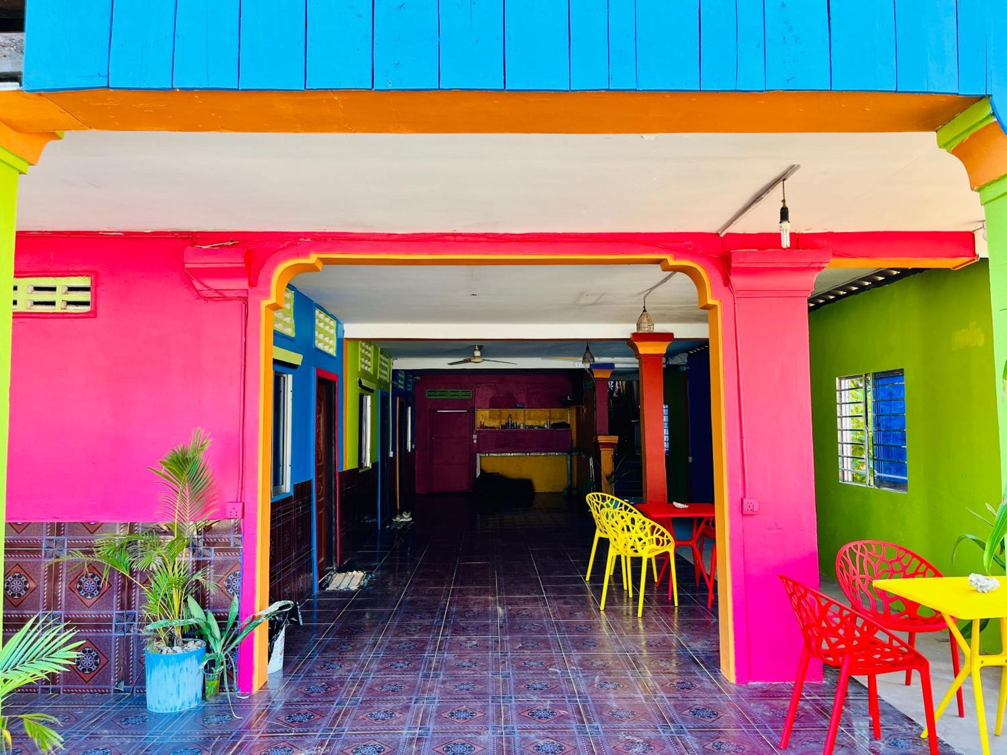 Happiness Guesthouse Koh Rong Sanloem Exteriör bild
