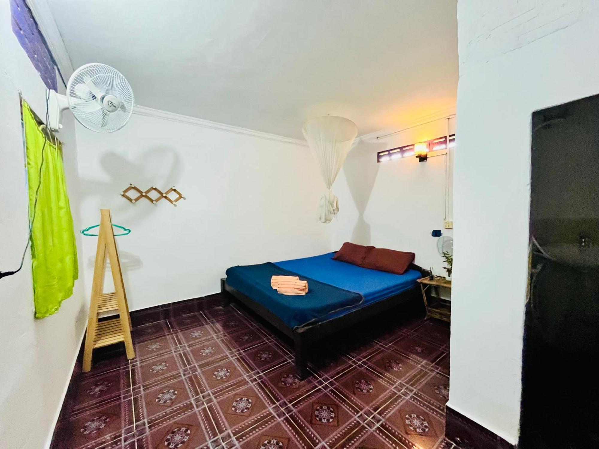 Happiness Guesthouse Koh Rong Sanloem Exteriör bild