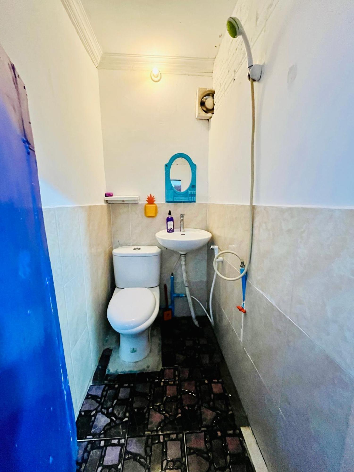 Happiness Guesthouse Koh Rong Sanloem Exteriör bild